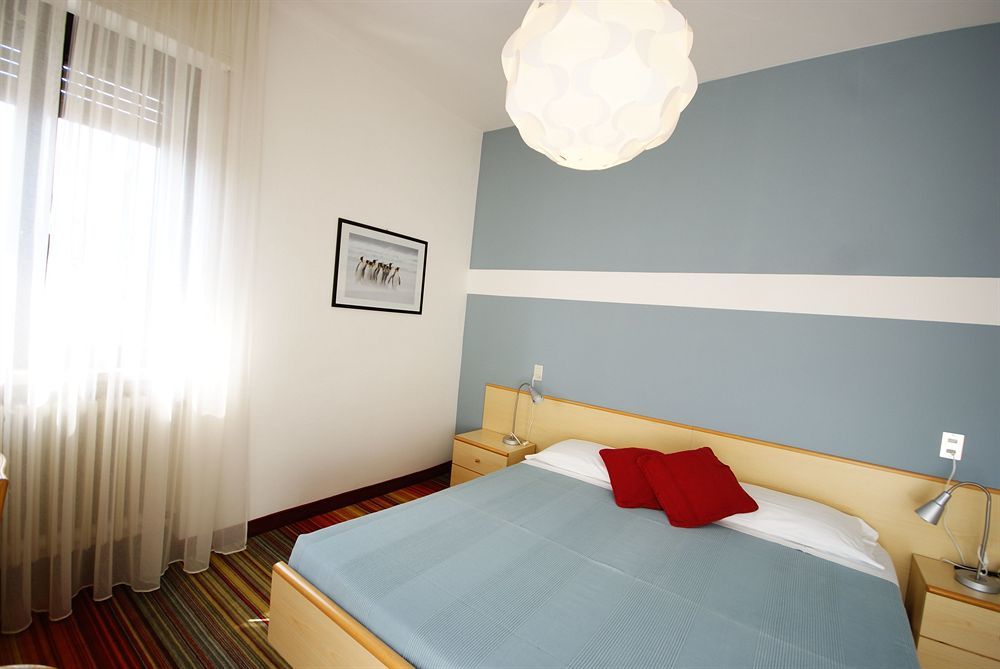 Hotel Peler Malcesine Bagian luar foto